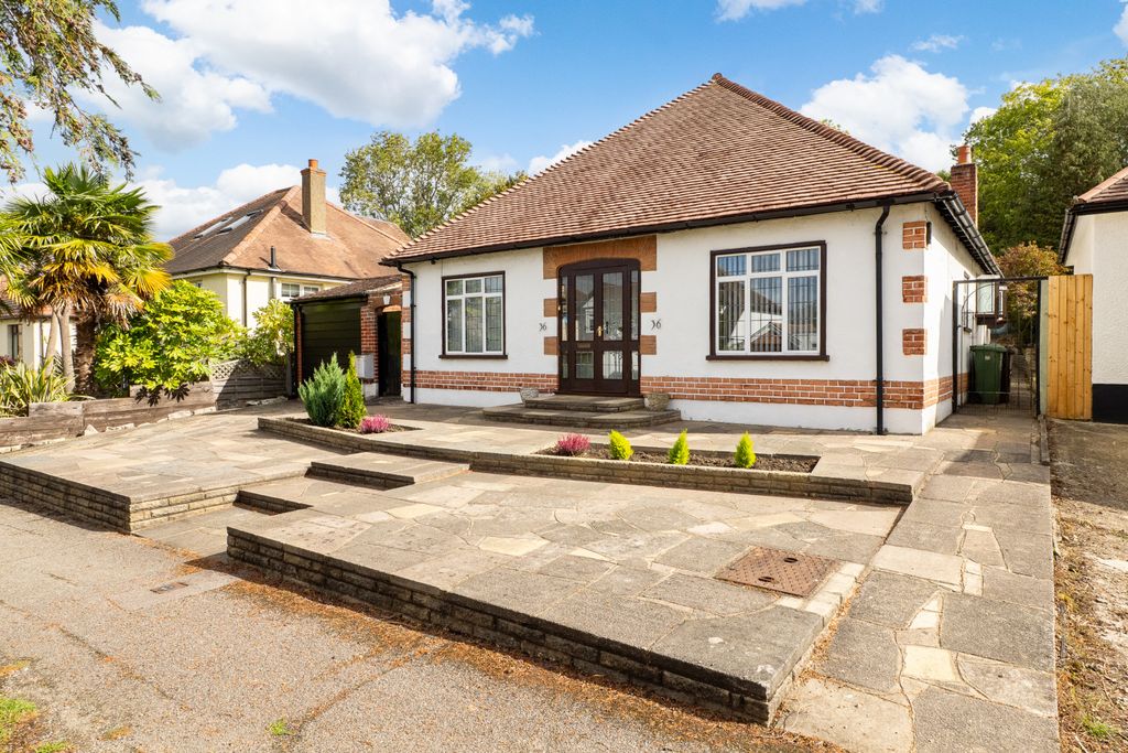 Property photo 1 of 17 Picture No. 06