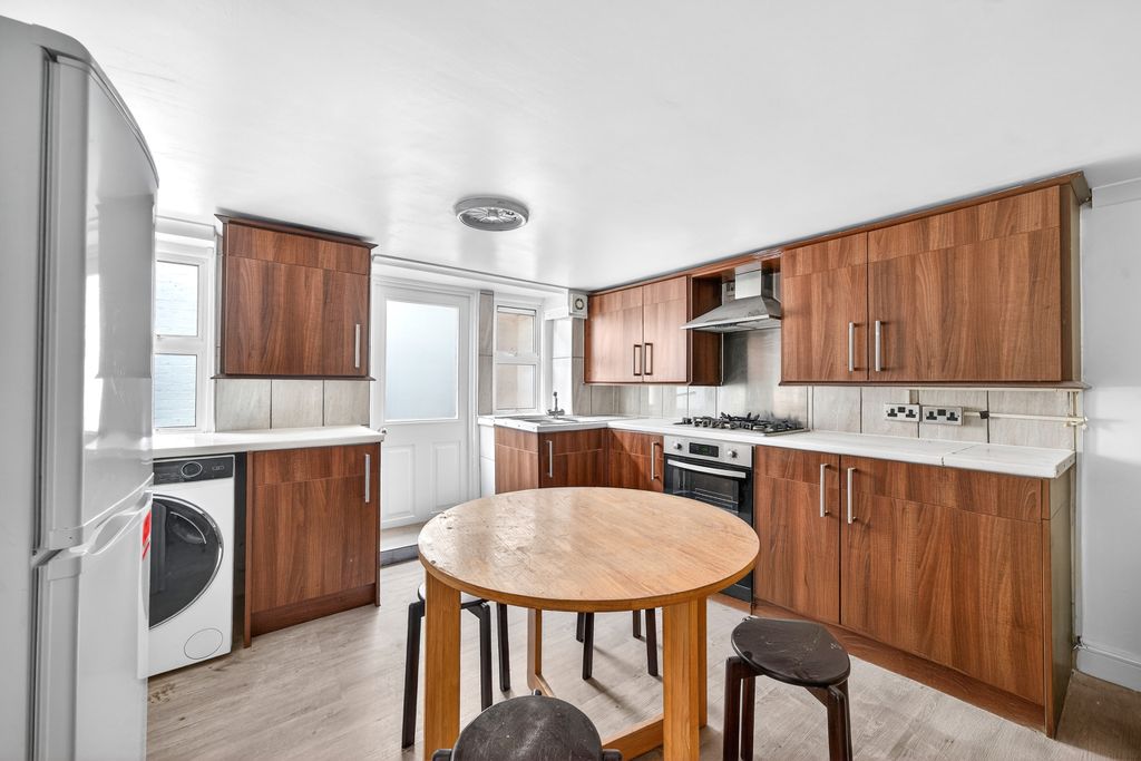 Property photo 3 of 14 Dsc04620