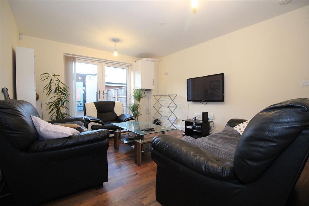 Property photo 2 of 9 Img_5062.Jpg