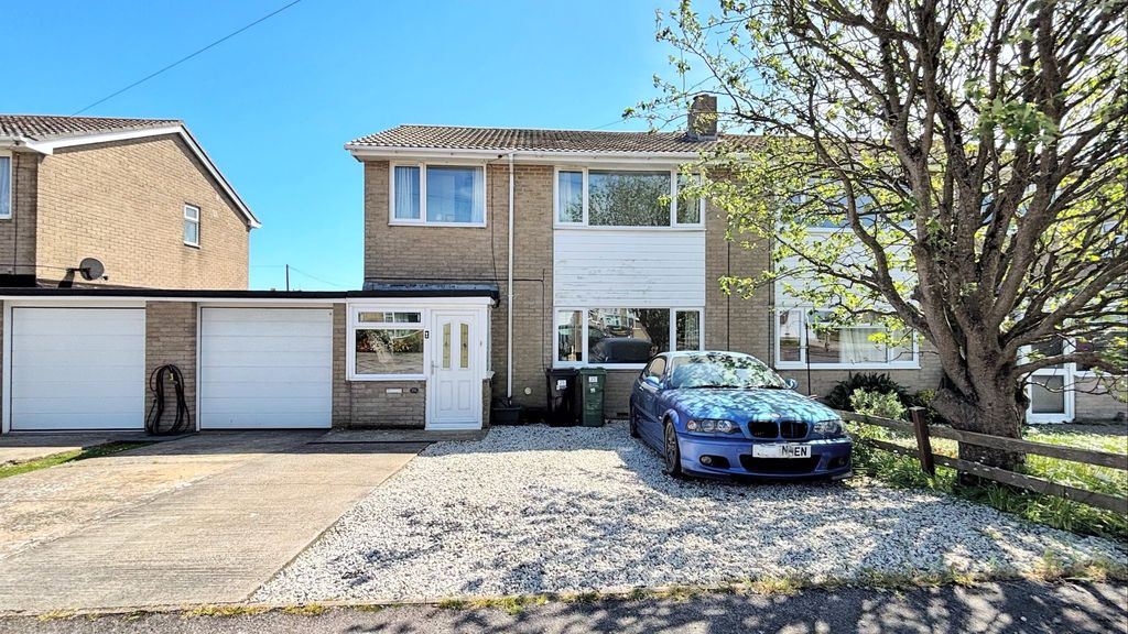 Property photo 1 of 16 Front 1