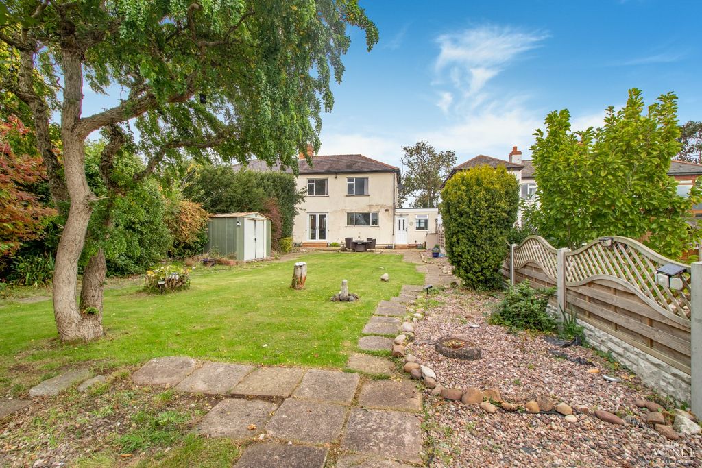 Property photo 1 of 17 4448501