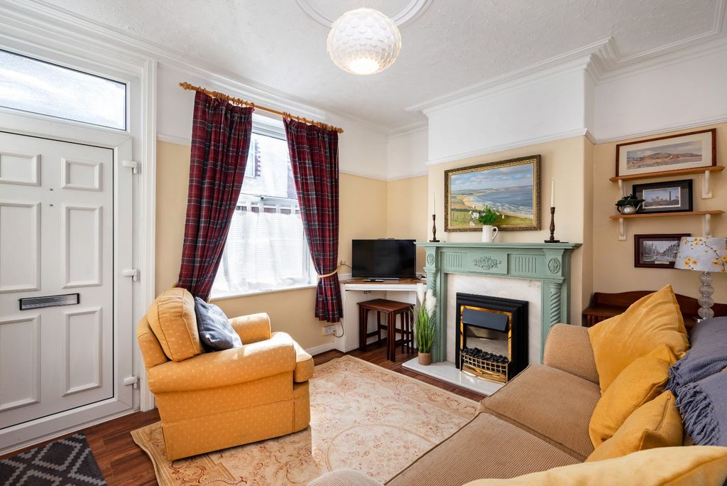 Property photo 2 of 10 Picture 2