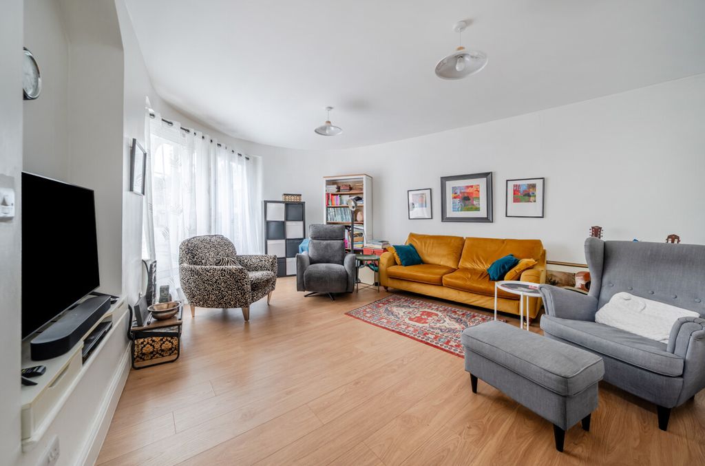 Property photo 3 of 19 1500632-19-6A749A...