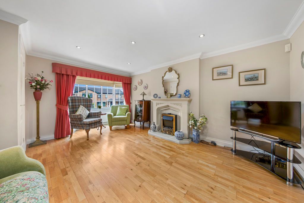 Property photo 2 of 26 Living Room