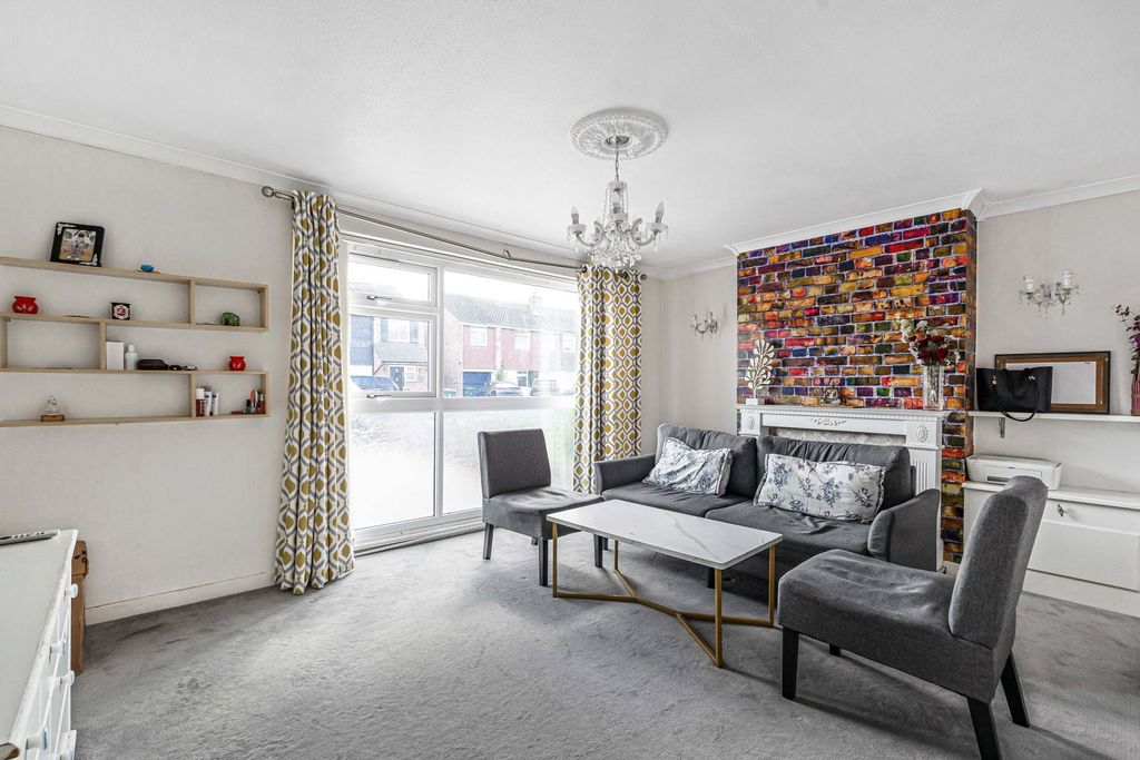 Property photo 2 of 11 Reception Room