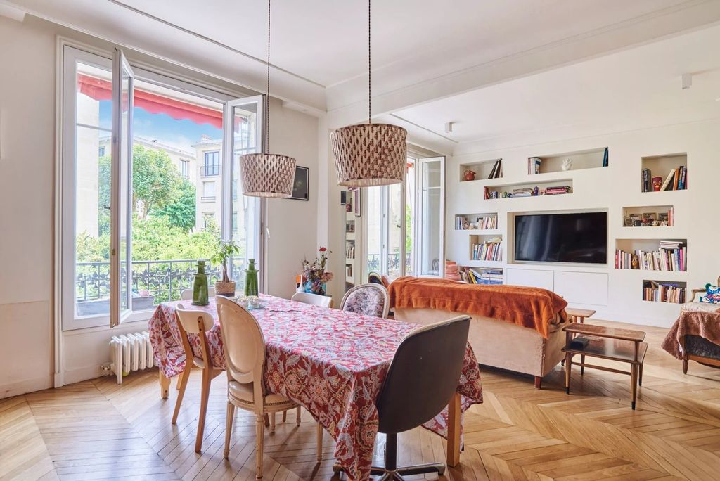 Property photo 1 of 13 Neuilly Sur Seine - Quatre Chambres Avec Terrasse.
