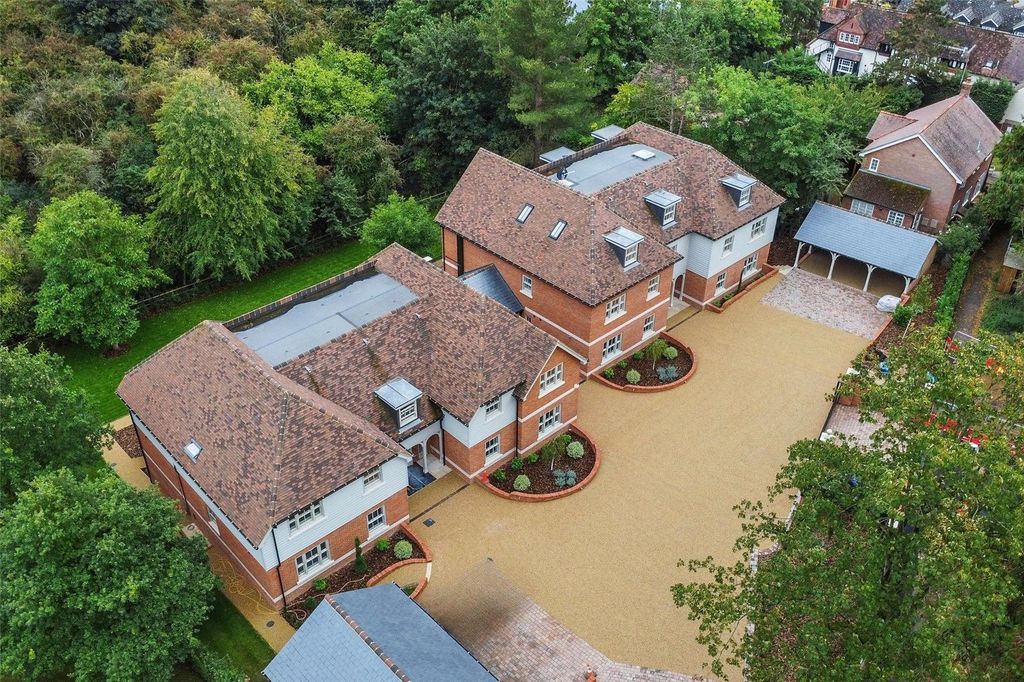 Property photo 1 of 5 Picture No. 06