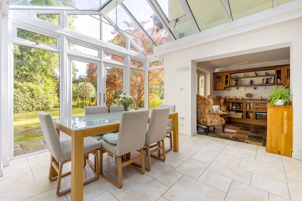 Additional image 10 of 4 bed detached house for saleWaverley Avenue, Fleet GU51