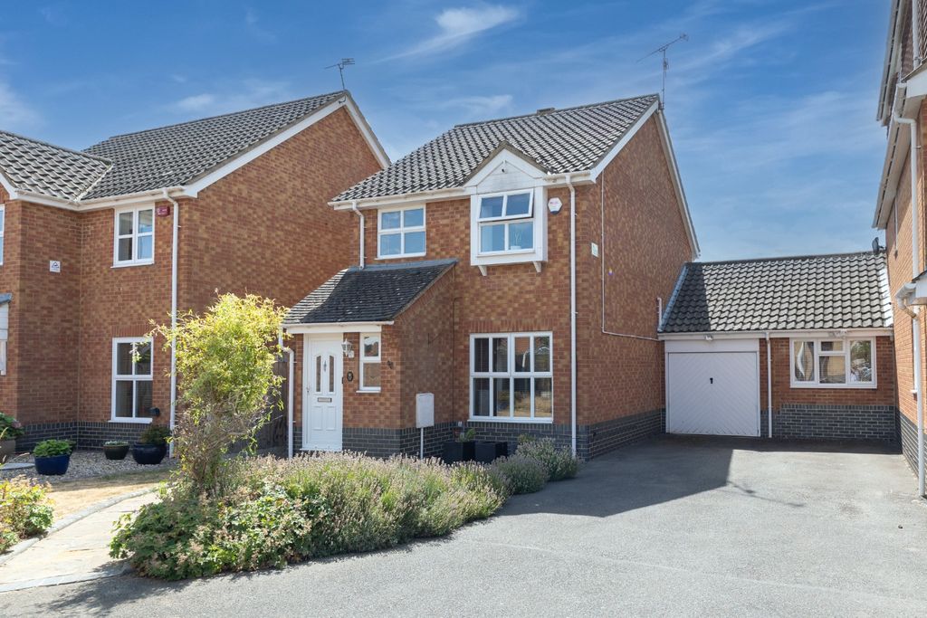 Property photo 1 of 16 5382830