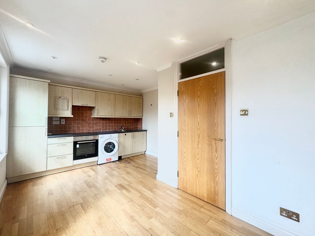 Property photo 1 of 13 1