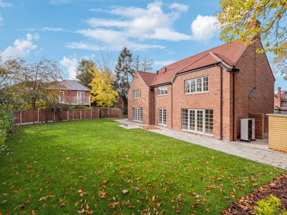 Property photo 1 of 22