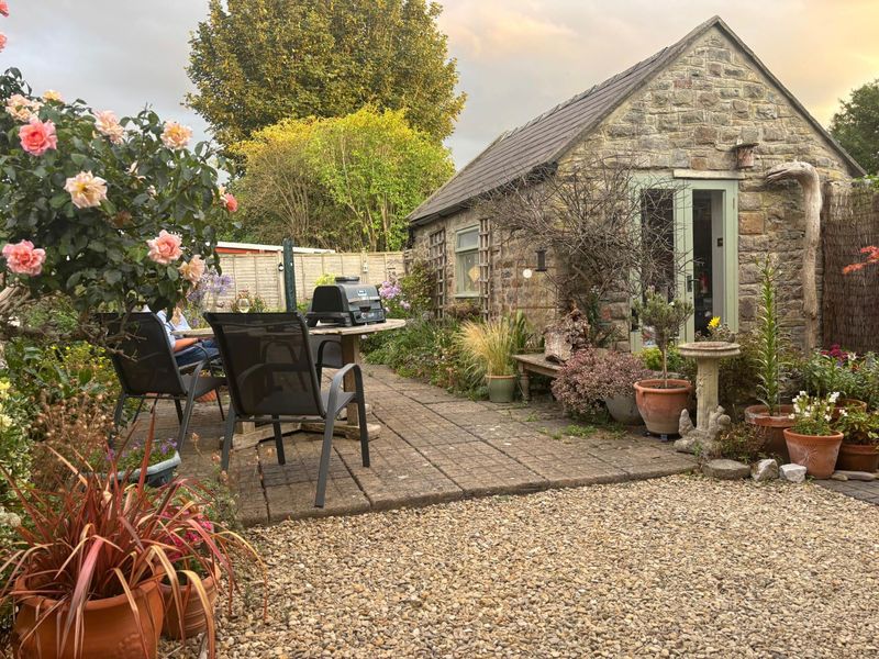 Property photo 3 of 32 Garden