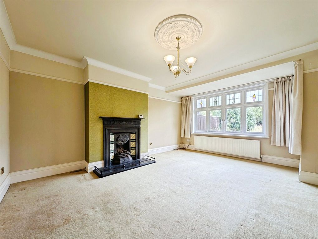 Property photo 2 of 17 Picture No. 25