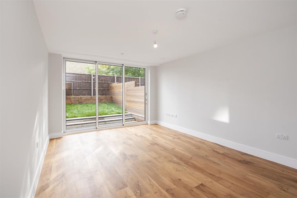 Property photo 2 of 20 Helliwell &amp; Co.