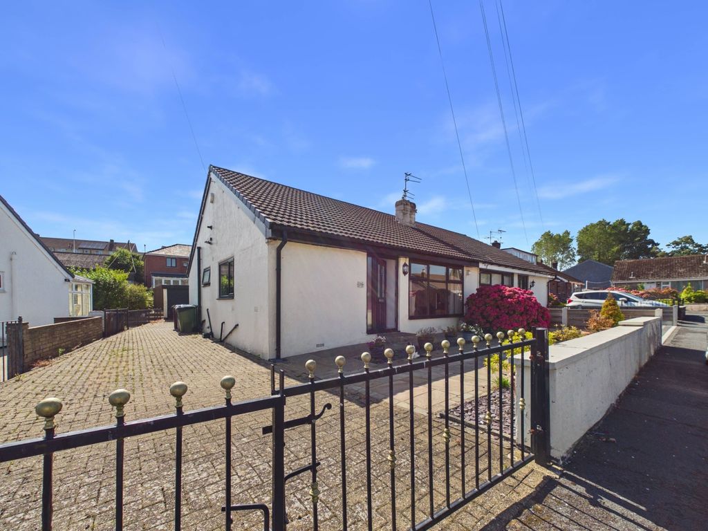 Property photo 1 of 24 Cam02093G0-Pr0108-Still029