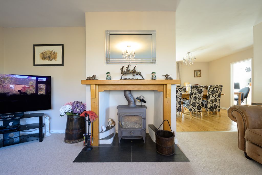 Property photo 2 of 19 Ley View-17