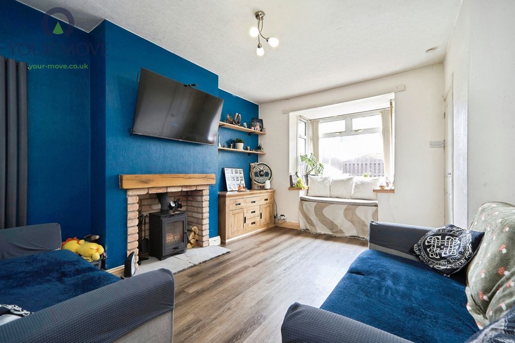 Property photo 3 of 19 Pbox-Img.Jpg