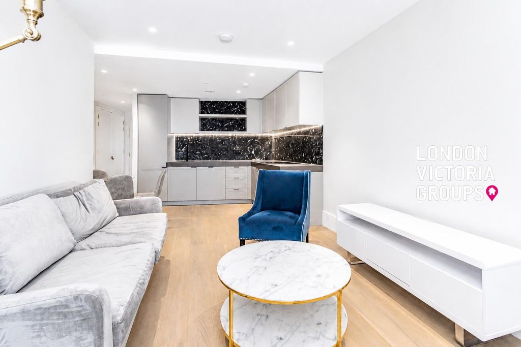 Property photo 3 of 18 1-12339.Jpg