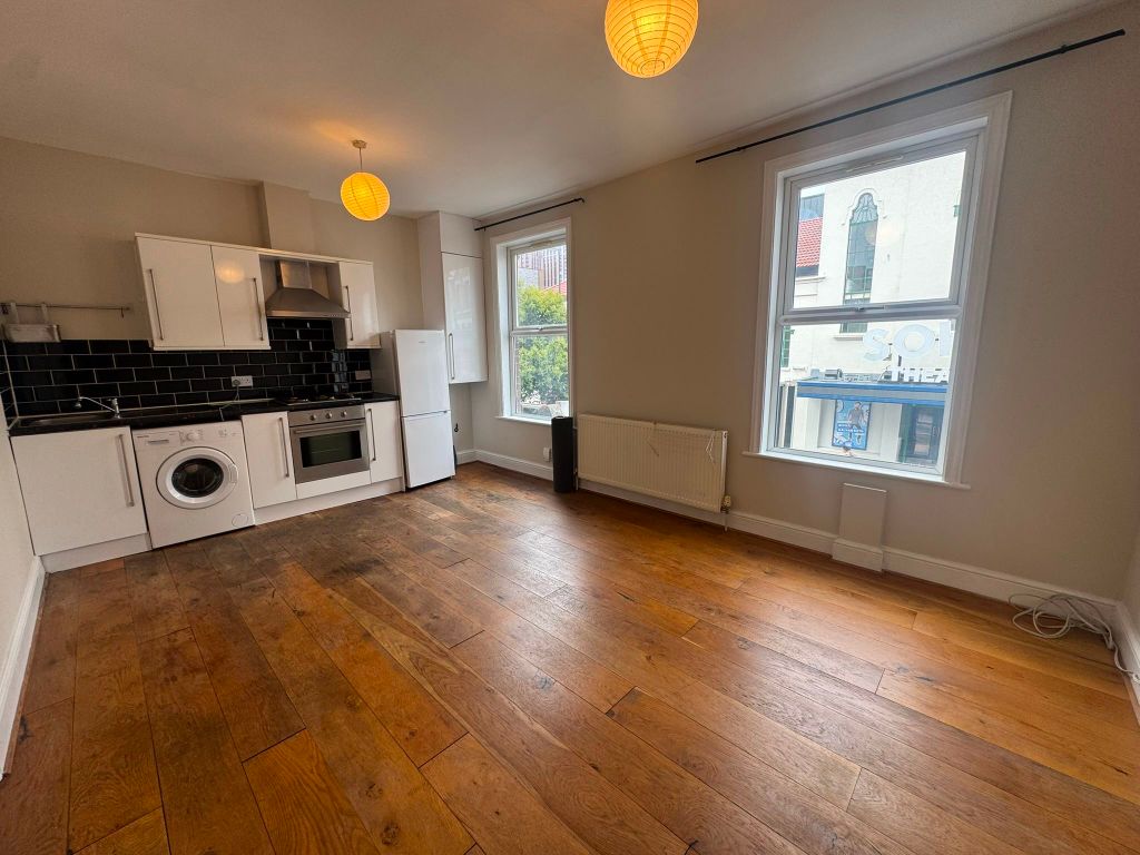 Property photo 1 of 5