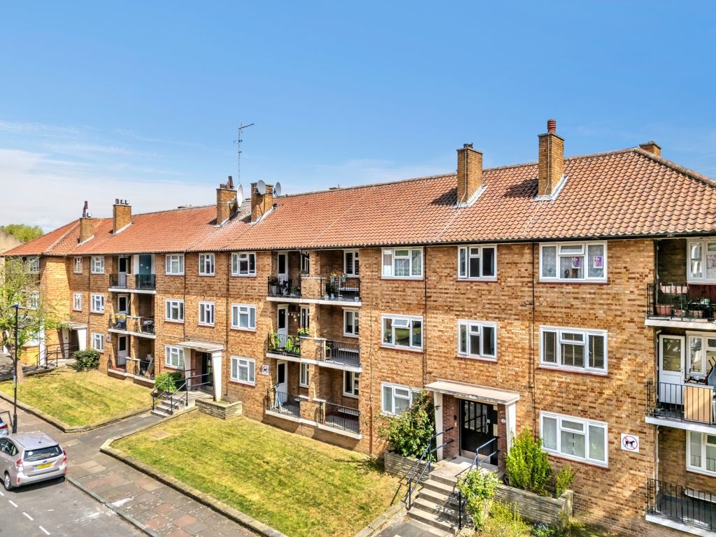 Property photo 1 of 11