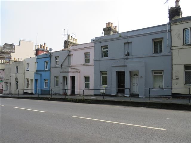 Property photo 1 of 6 Front