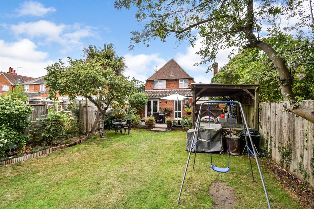 Property photo 2 of 19 Rear Garden