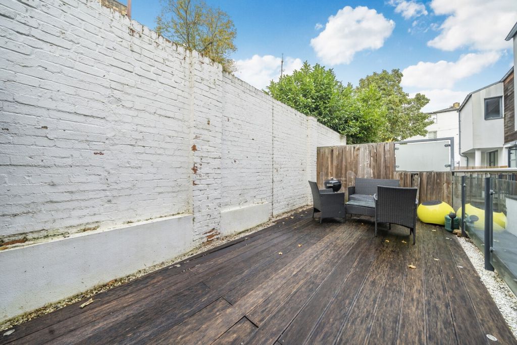 Property photo 1 of 11 1206929 (9)