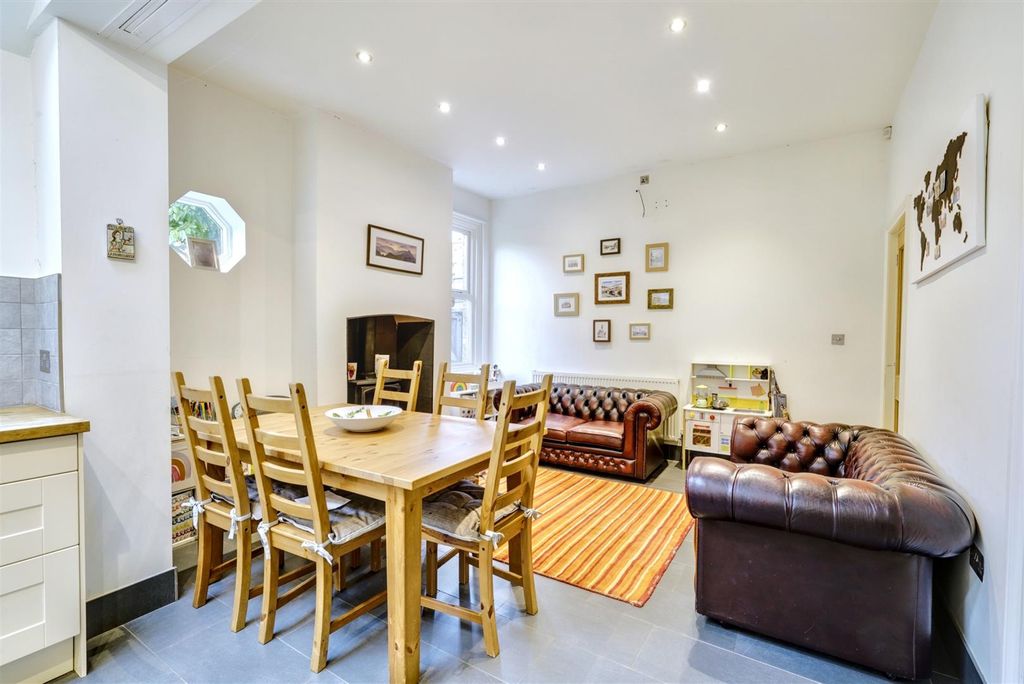 Property photo 3 of 26 Dining_Sitting Room 1_2.Jpeg