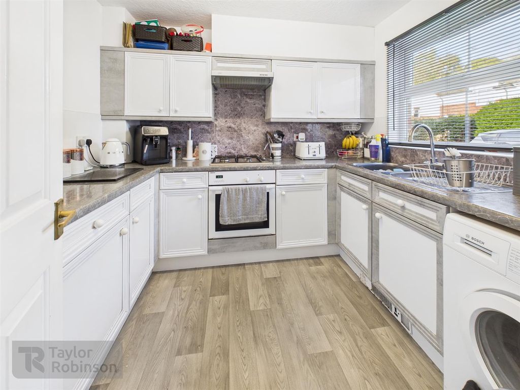 Property photo 3 of 9 Cam02600G0-Pr0574-Still005.Jpg