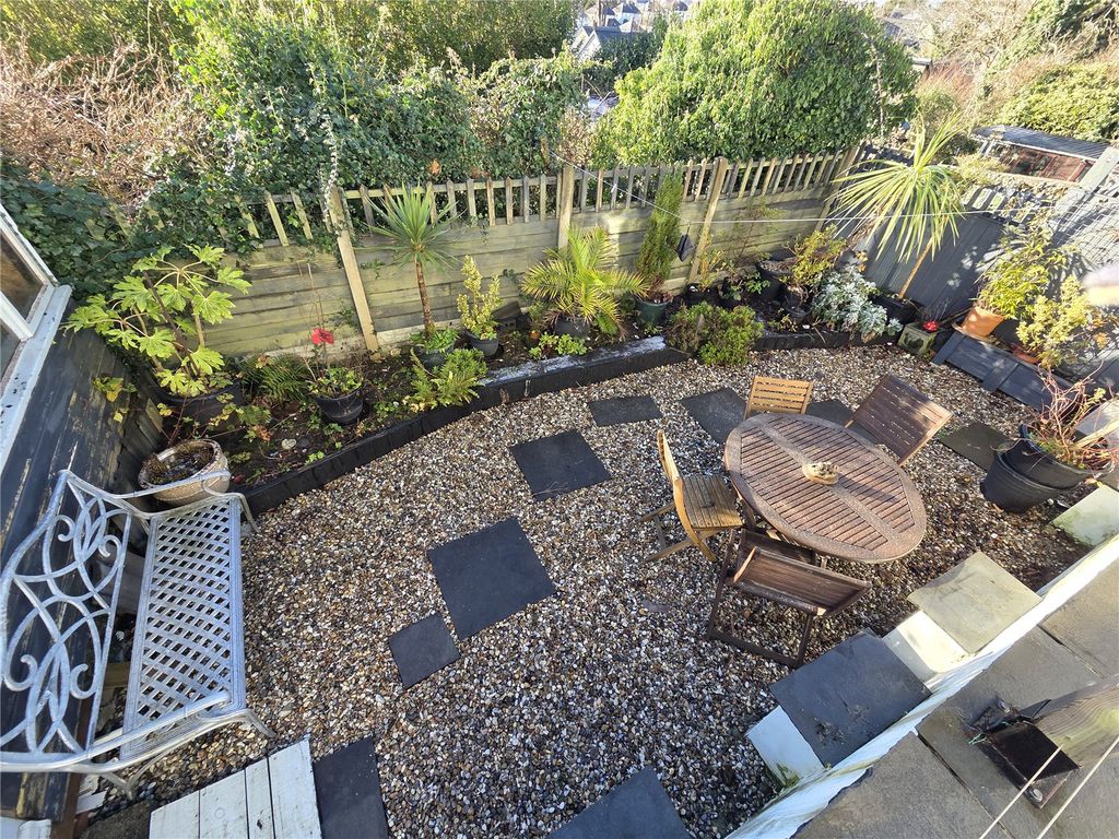 Property photo 3 of 24 Picture No. 13