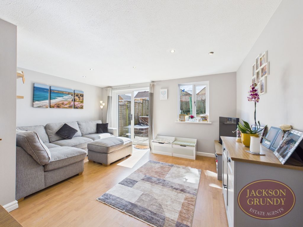 Property photo 2 of 13 Oak Grove