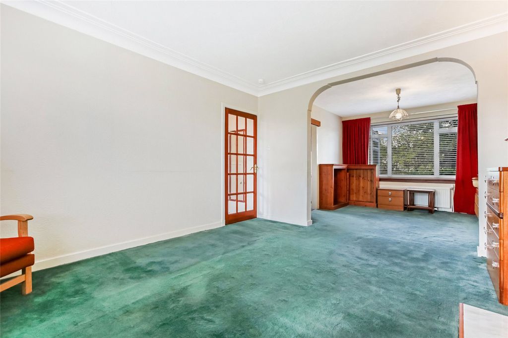 Property photo 3 of 16 Living Room