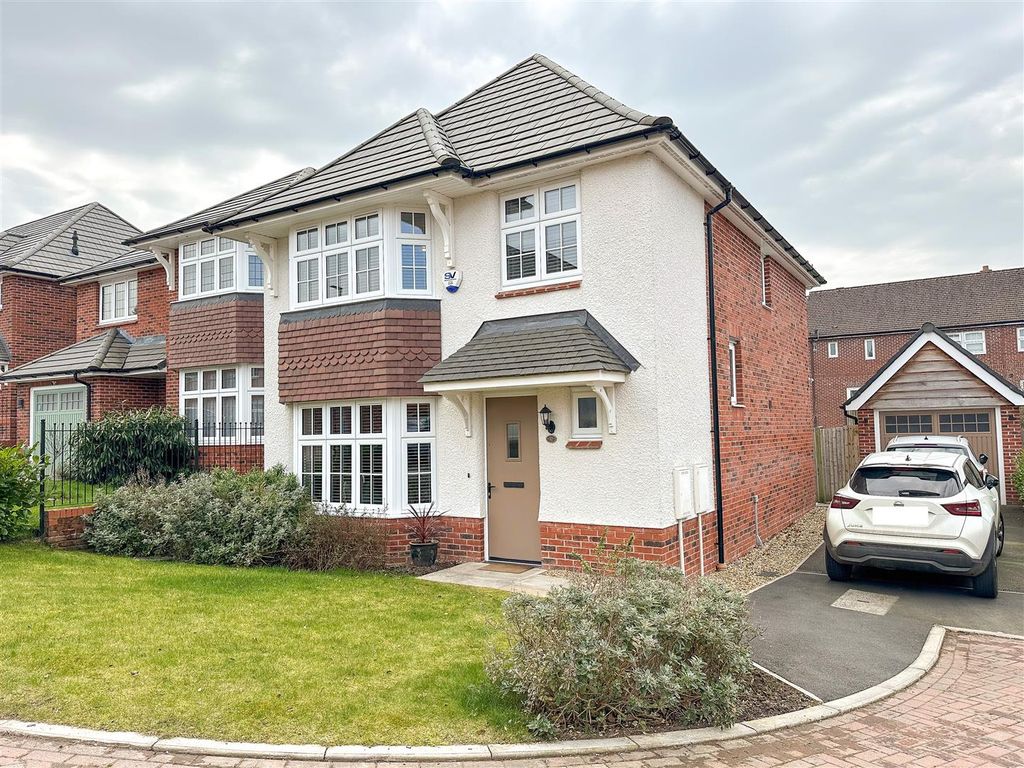 Property photo 1 of 30