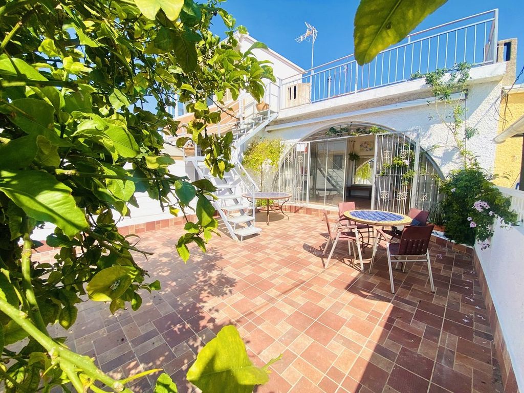 Property photo 1 of 38