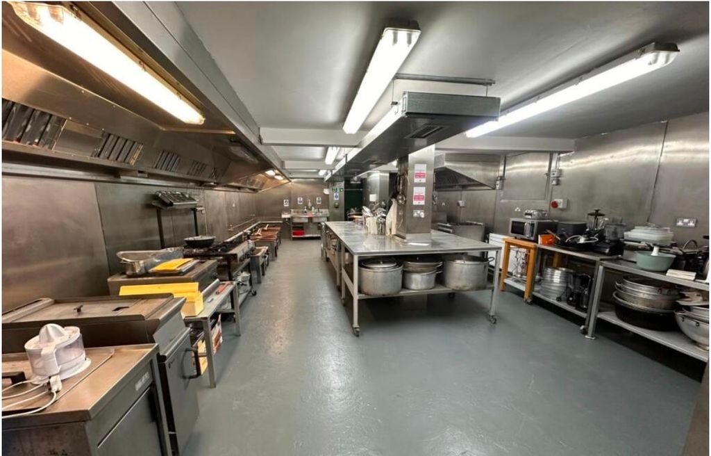 Property photo 2 of 5