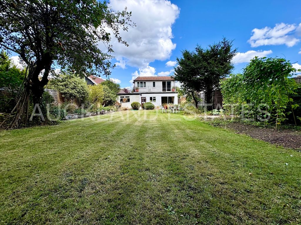 Property photo 2 of 26 Img_6842-1757433697061