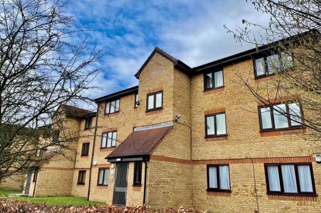 Property photo 1 of 1