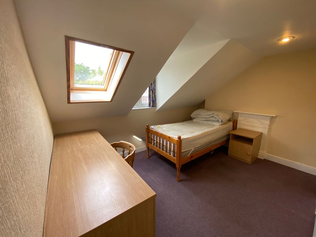 Property photo 2 of 10 Img_0469