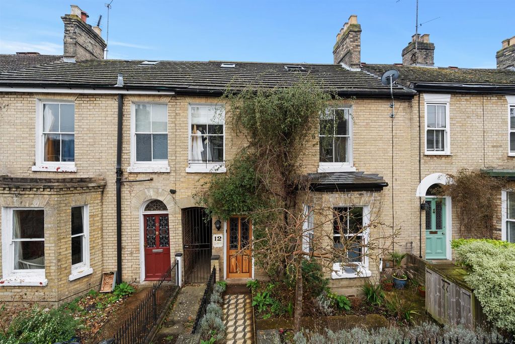 Property photo 1 of 29 12Havelockrd-001.Jpg