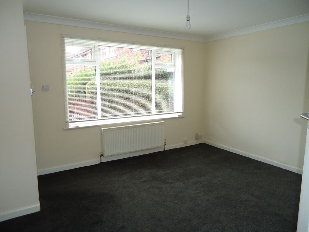 Property photo 1 of 10 Lounge