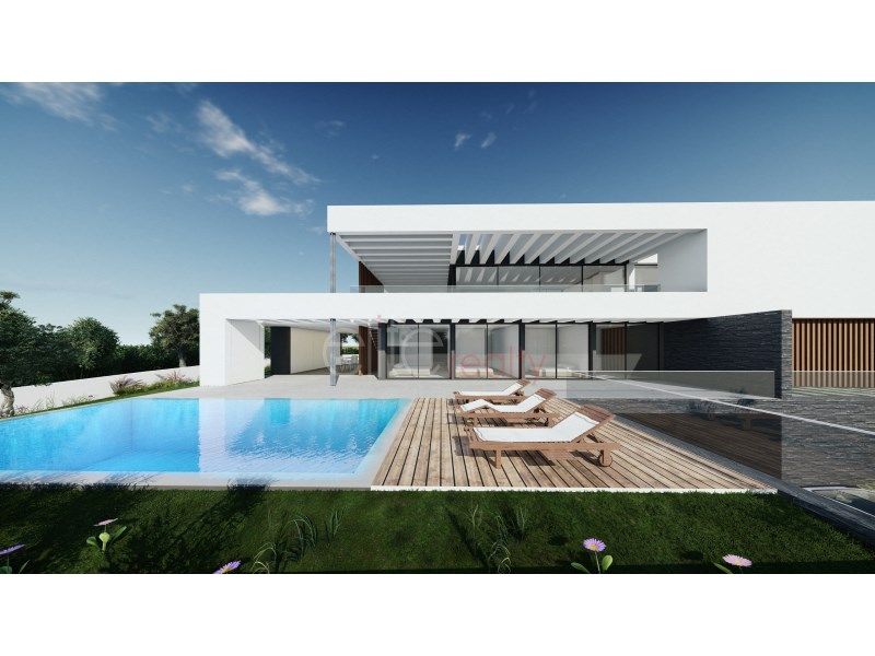 Property photo 1 of 28