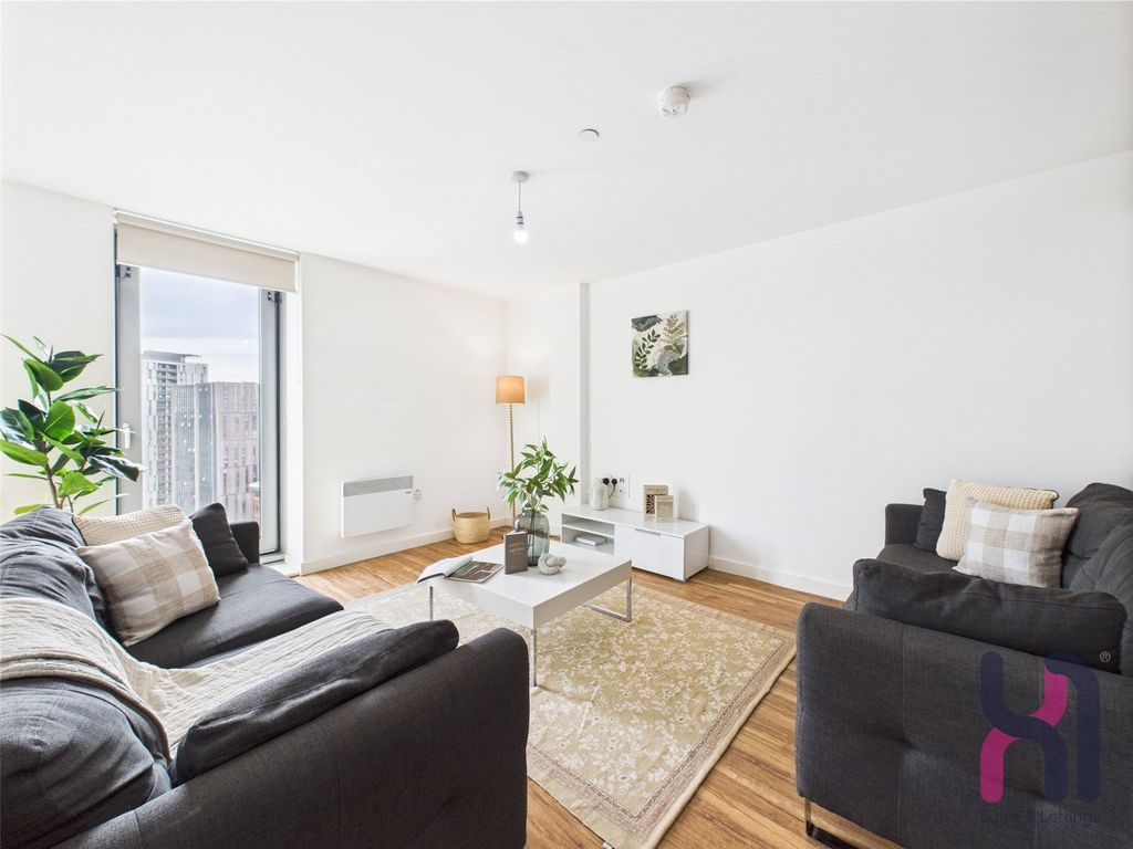 Property photo 3 of 25 Picture No. 13