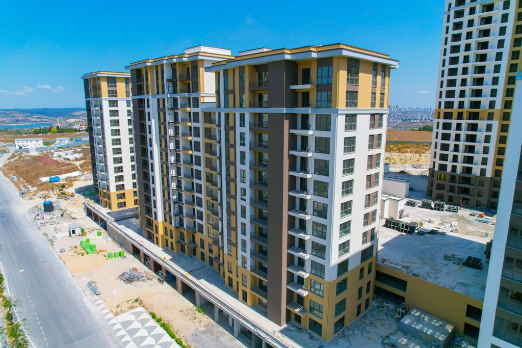 Property photo 3 of 16 Nature View Istanbul Apartments - Stylish Blocks With Balconies