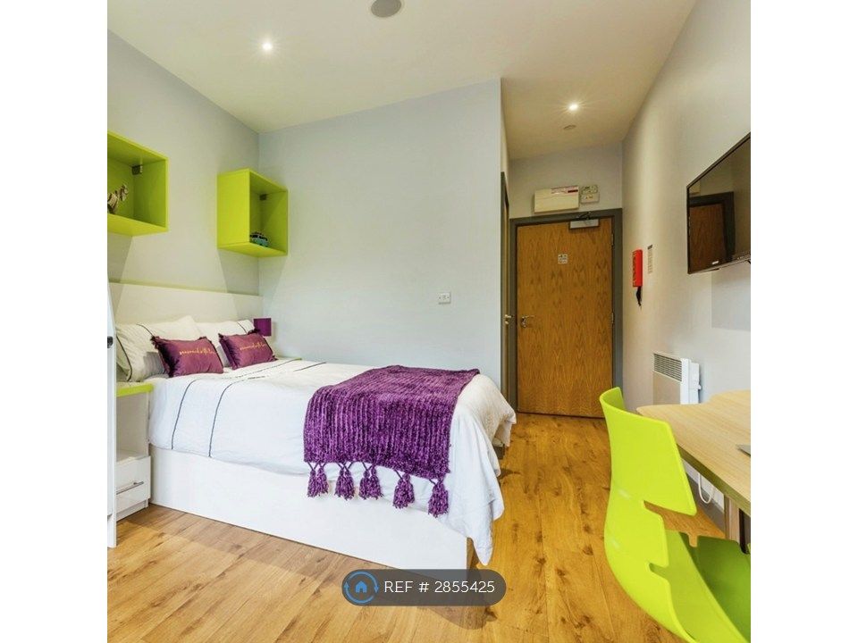 Property photo 2 of 9 Studio