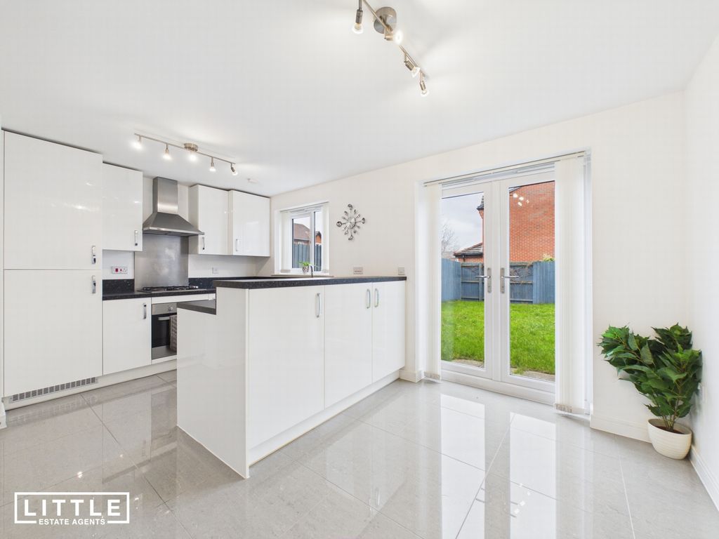 Property photo 2 of 22 Photo 7