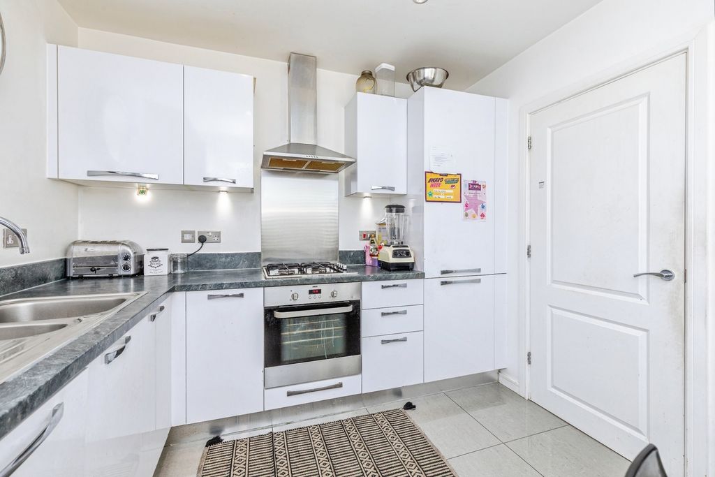 Property photo 2 of 13 Pbox-Img.Jpg