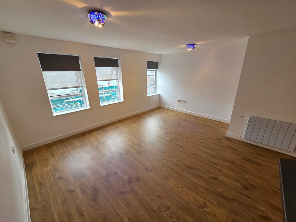 Property photo 2 of 6