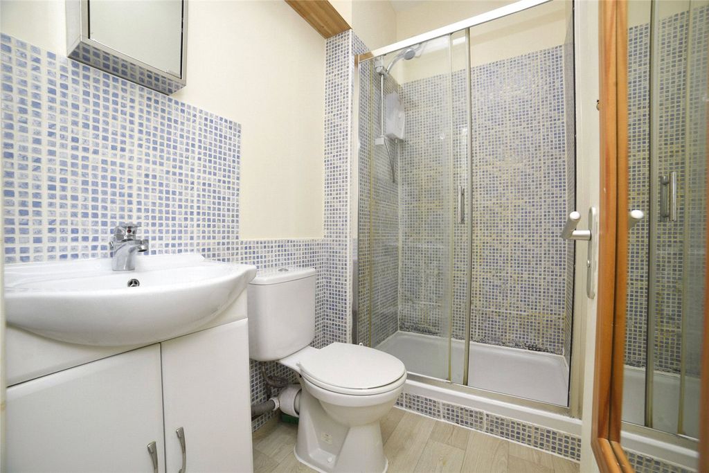 Property photo 3 of 5 Picture No. 02