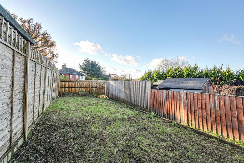Property photo 2 of 12 15.Jpg