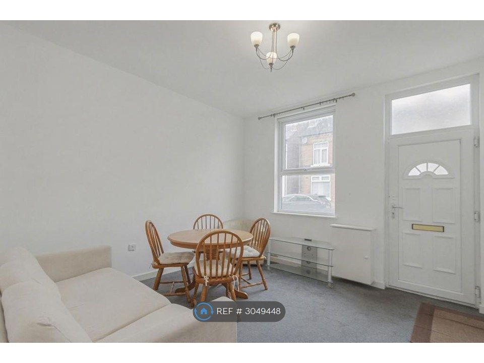 Property photo 1 of 10 Lounge/Diner